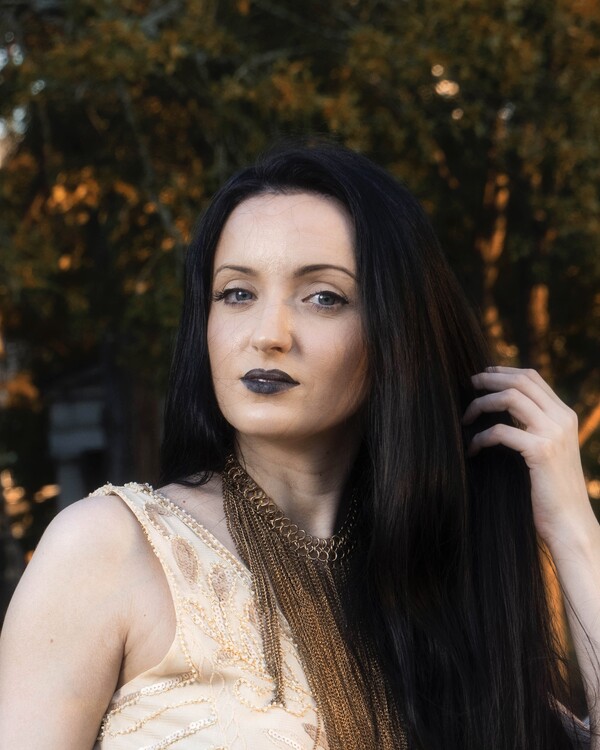 Erin Twitty as Rowan